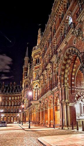 Cheap Coach Hire in London