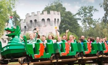 Coach Hire Top Theme Parks in London