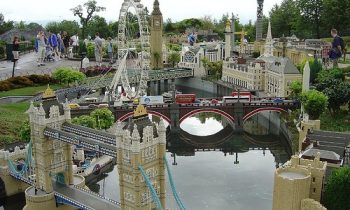 Coach Hire Theme Parks in London